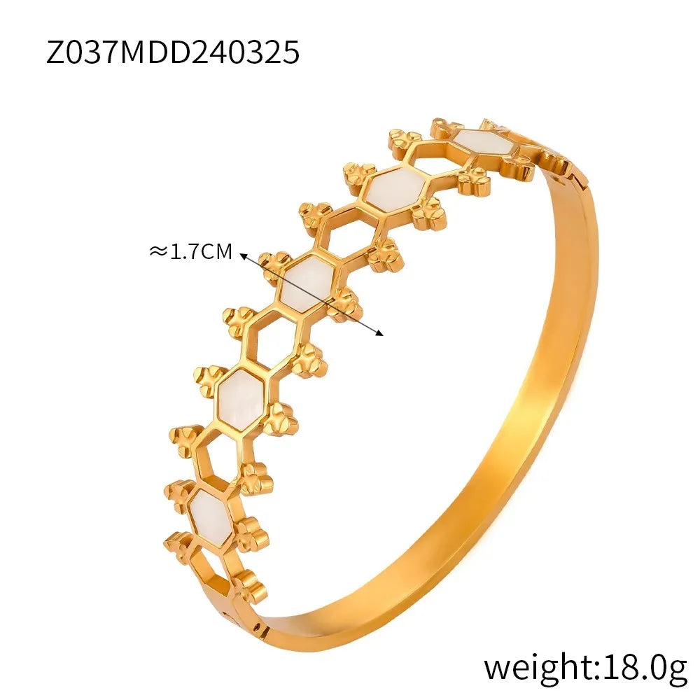Velara - Honeycomb Gold Cuff Bracelet