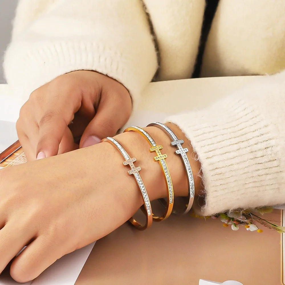 Velara - Polished Gold Niche Bracelet