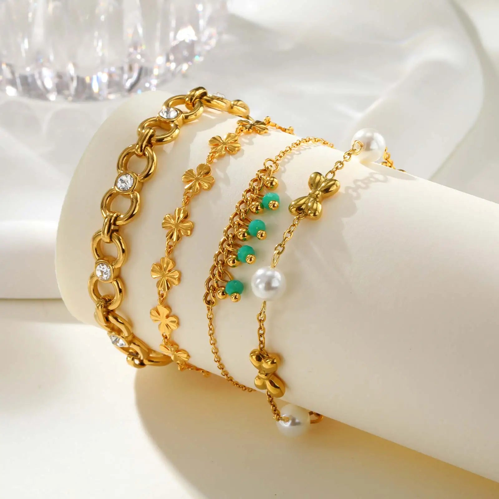 Velara - Gold Stack Chain Bracelet
