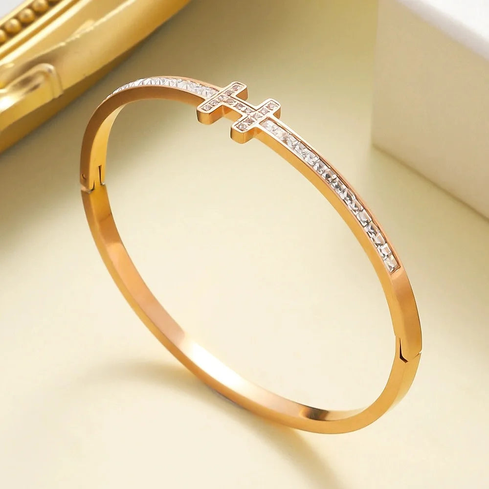 Velara - Polished Gold Niche Bracelet