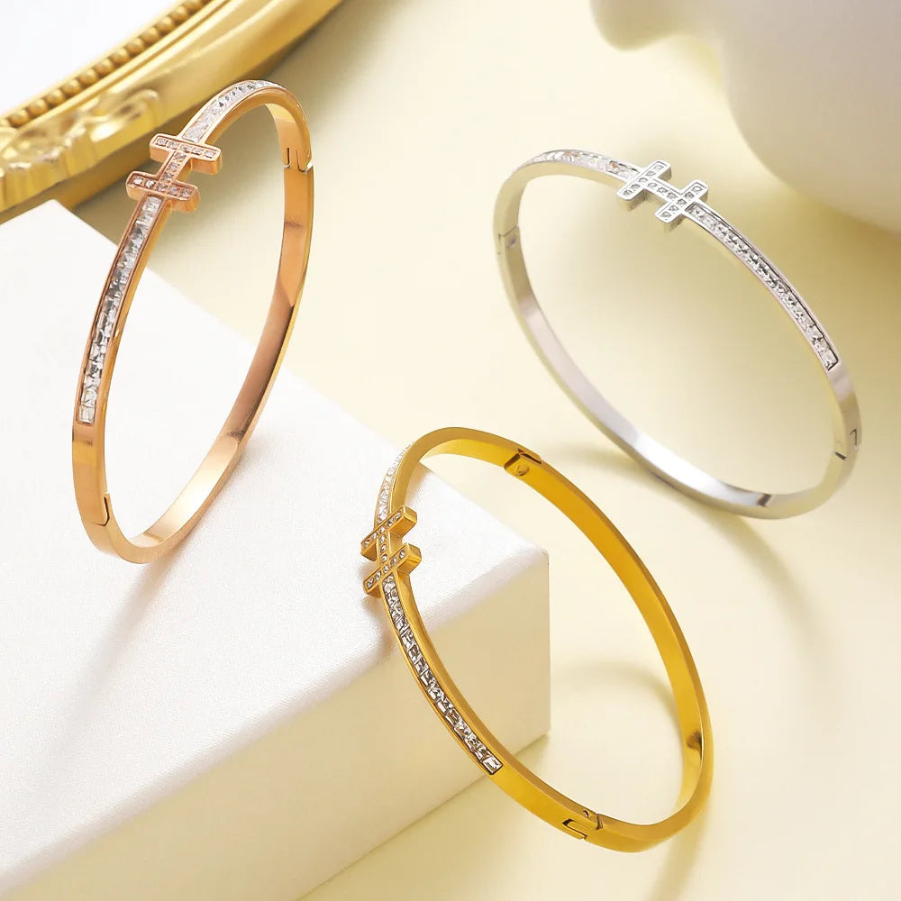 Velara - Polished Gold Niche Bracelet