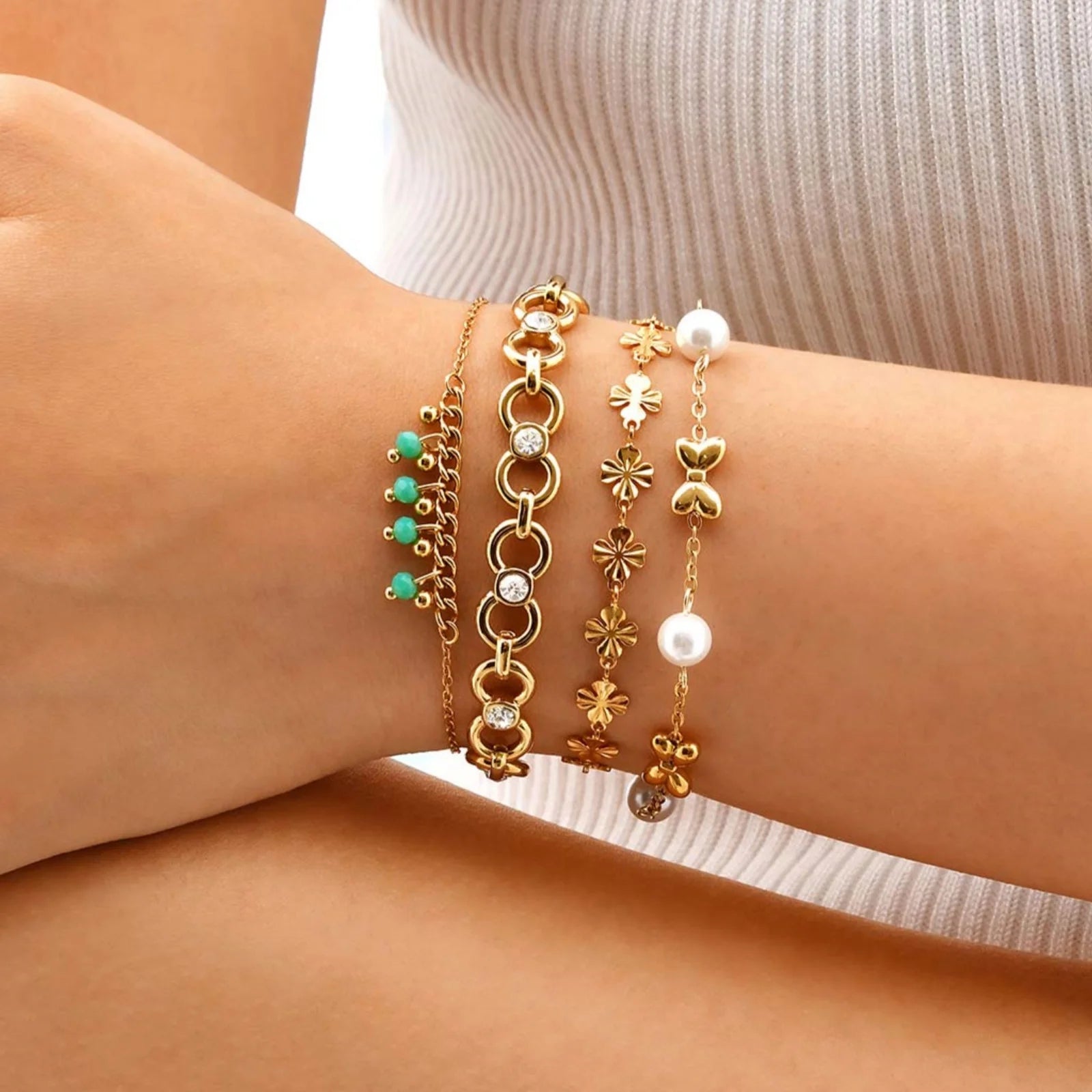 Velara - Gold Stack Chain Bracelet
