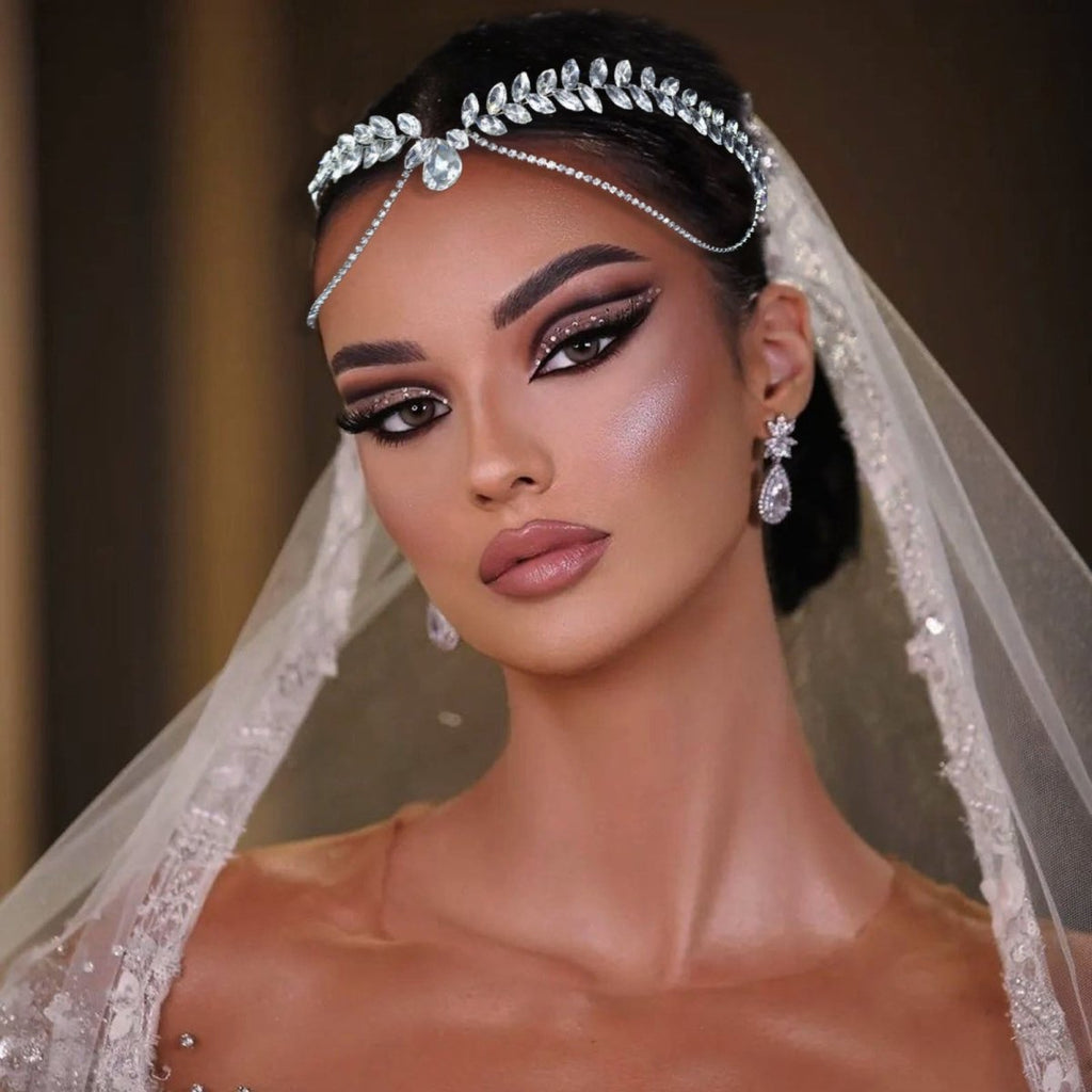 Vêlara — Teardrop Crystal Forehead Chain