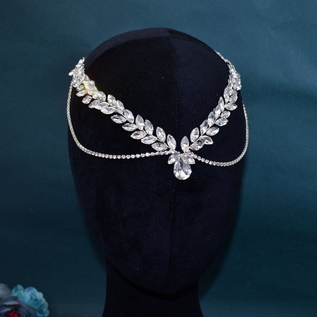 Vêlara — Teardrop Crystal Forehead Chain